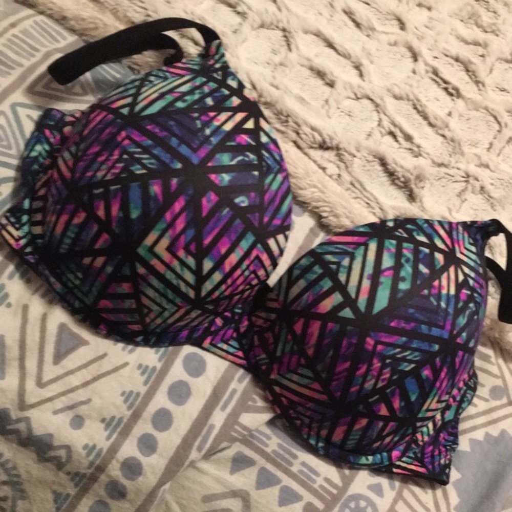 victoria secret push-up bra